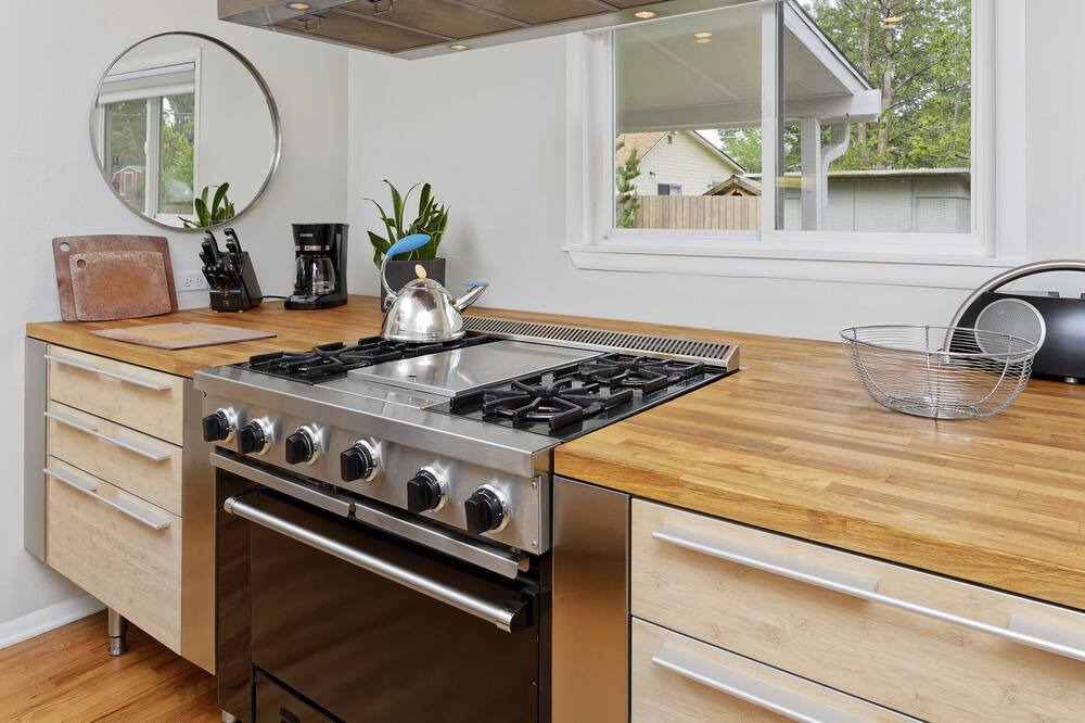 Photo of Kitchen in South Westminster