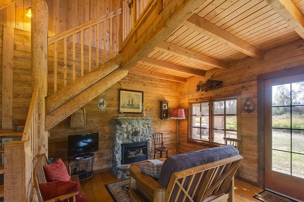 Photo of Livingroom in Sequim