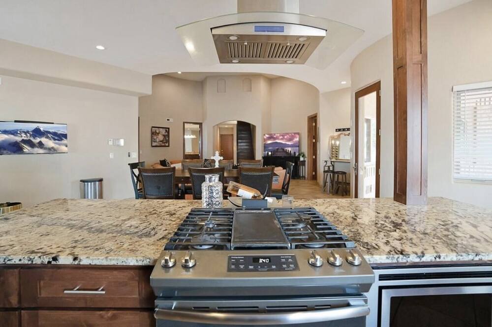 Photo of Kitchen in Los Lunas