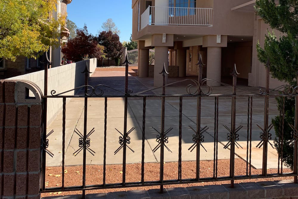 Photo of Patio Balcony in Los Lunas