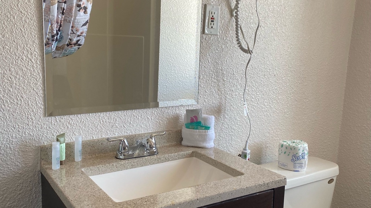 Photo of Bathroom in Baker City