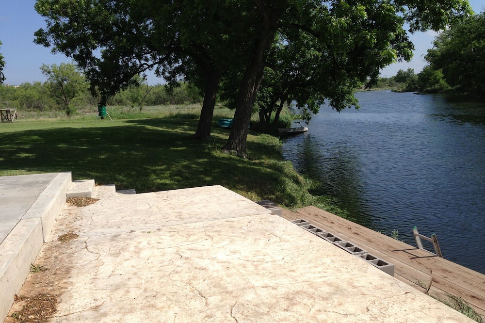 Photo of Outdoor in Mertzon