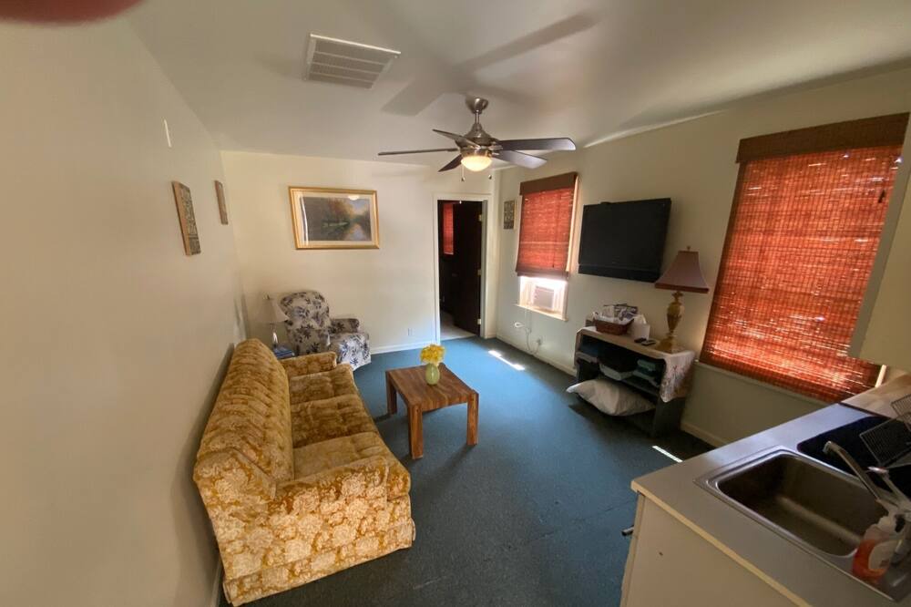 Photo of Livingroom in Walla Walla