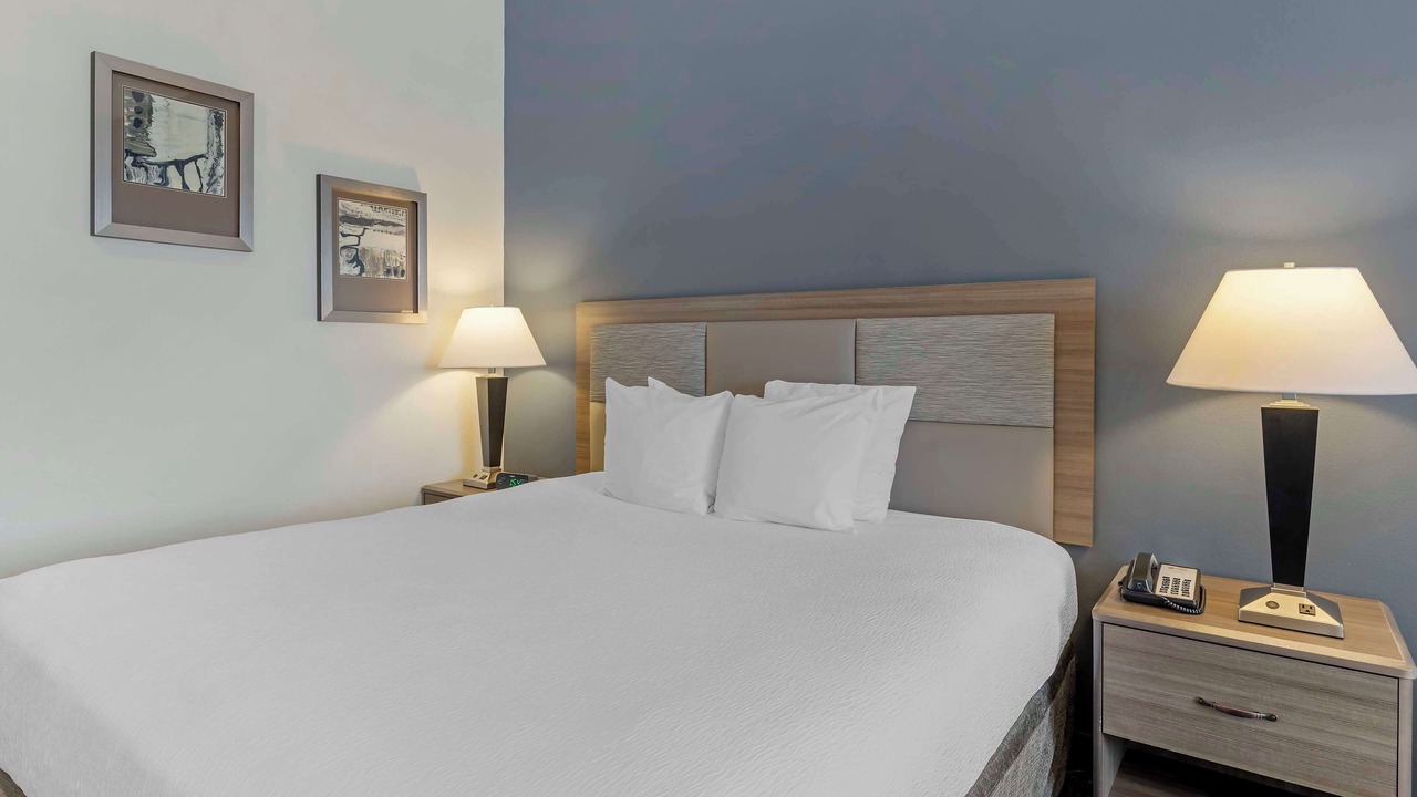 Photo of Bedroom in Nampa