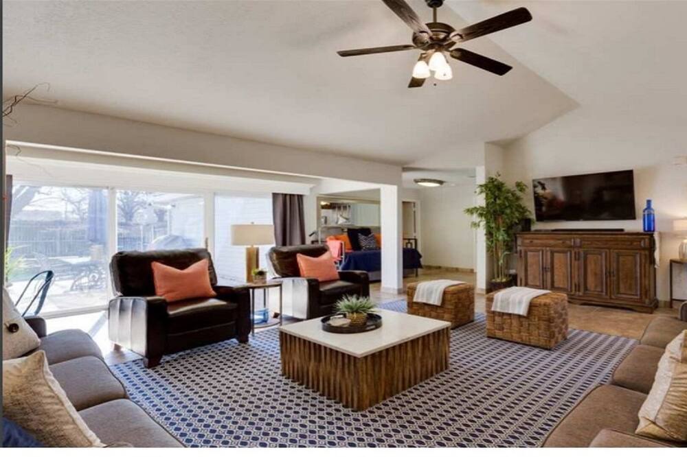 Photo of Livingroom in Grapevine