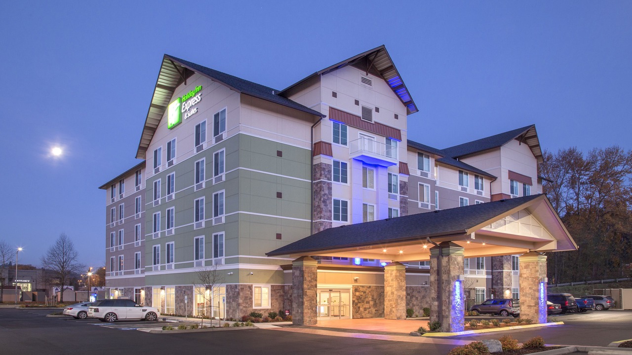Photo of Outdoor in Southcenter
