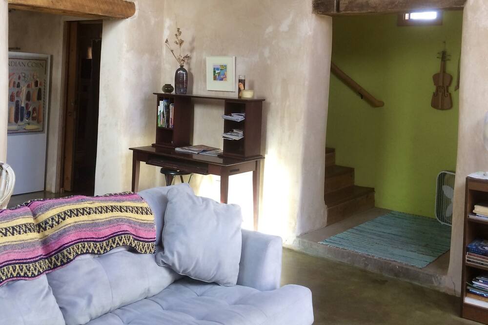 Photo of Bedroom in Bernalillo