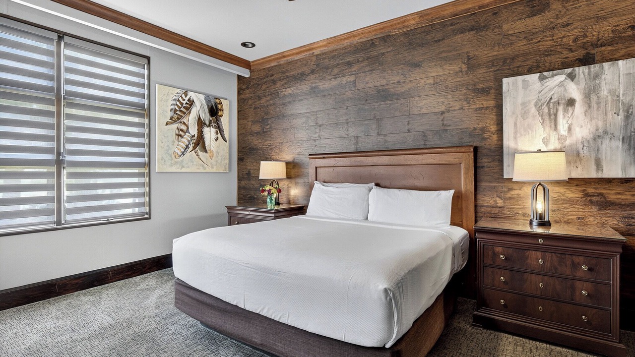 Photo of Bedroom in Glen Rose