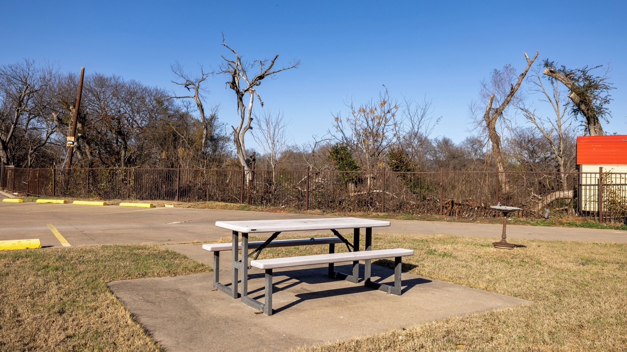 Photo of Outdoor in Cleburne