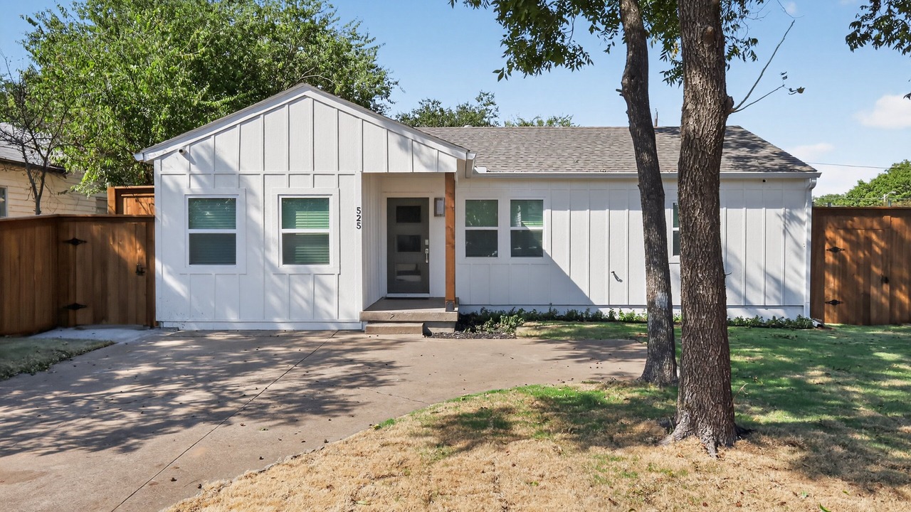 Photo of Outdoor in Oak Cliff