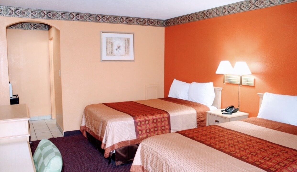 Photo of Bedroom in Hutchinson