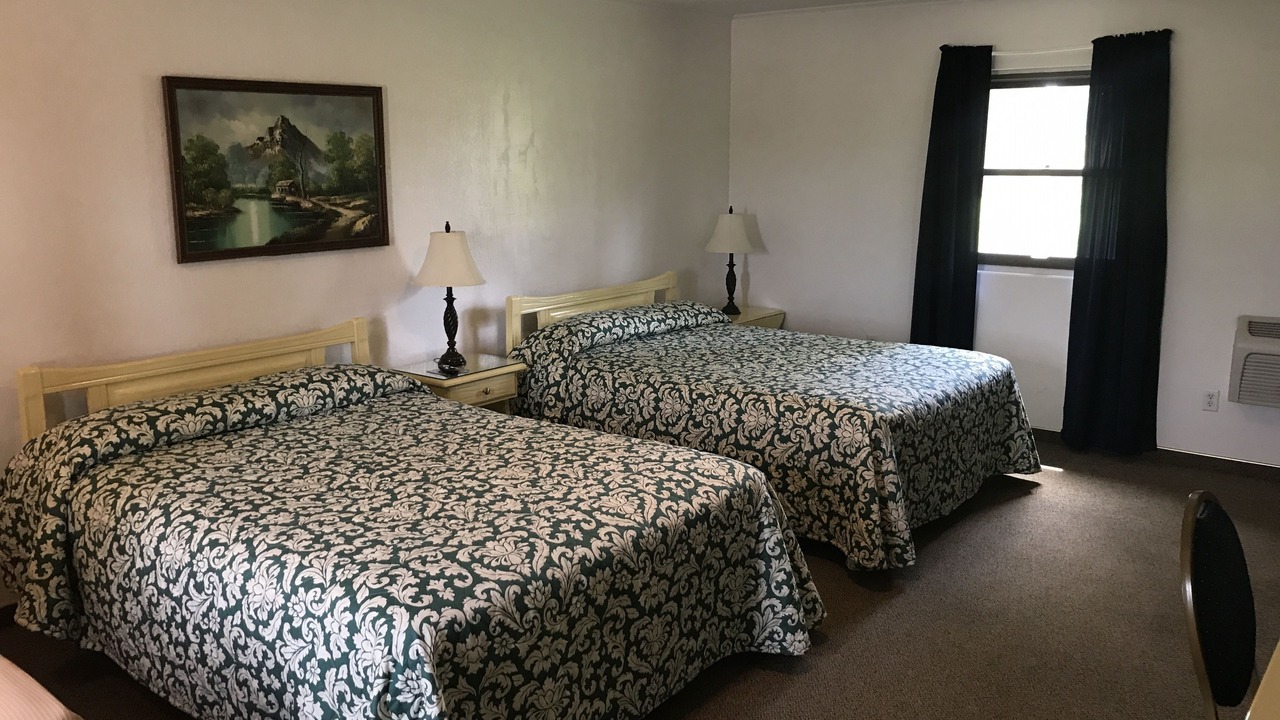 Photo of Bedroom in Pratt