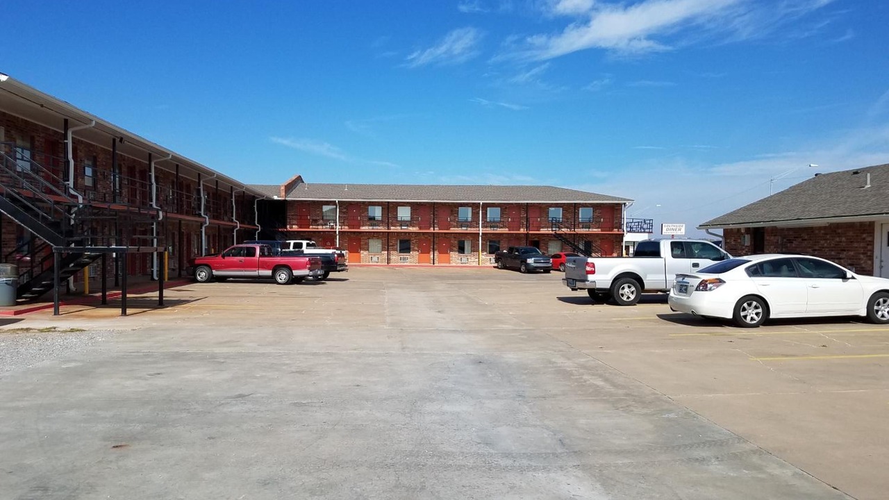 Photo of Others in Duncan