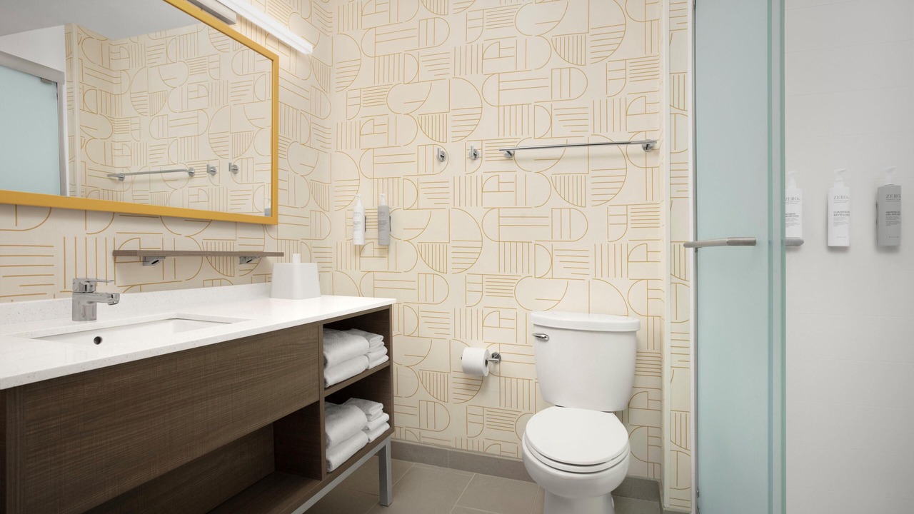 Photo of Bathroom in El Dorado West