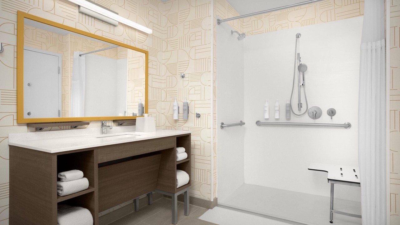Photo of Bathroom in El Dorado West