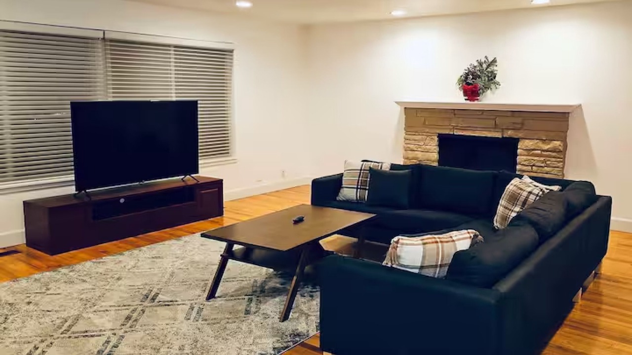 Photo of Livingroom in Mercer Island