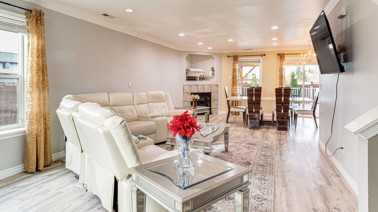 Photo of Livingroom in Frederickson