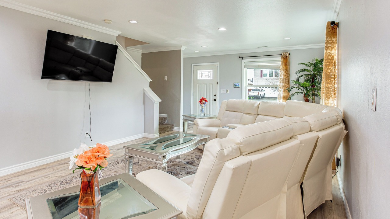 Photo of Livingroom in Frederickson
