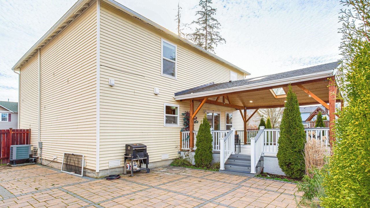 Photo of Outdoor in Frederickson