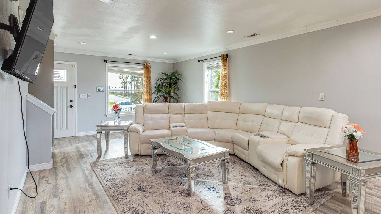 Photo of Livingroom in Frederickson