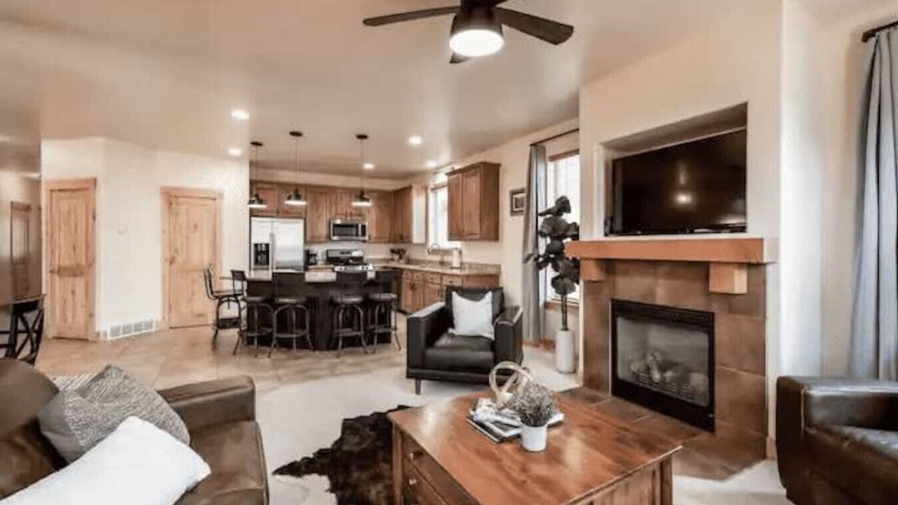 Photo of Livingroom in Kimball Junction
