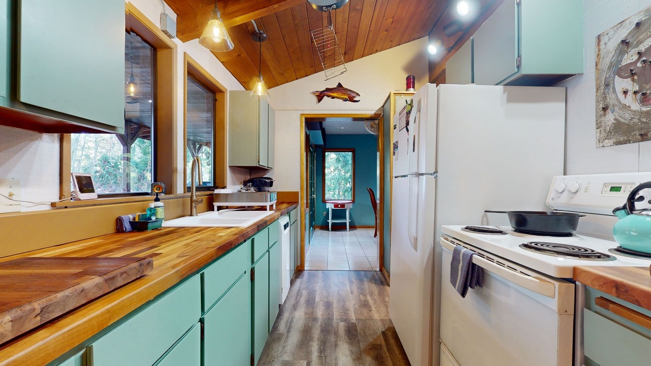 Photo of Kitchen in Hansville