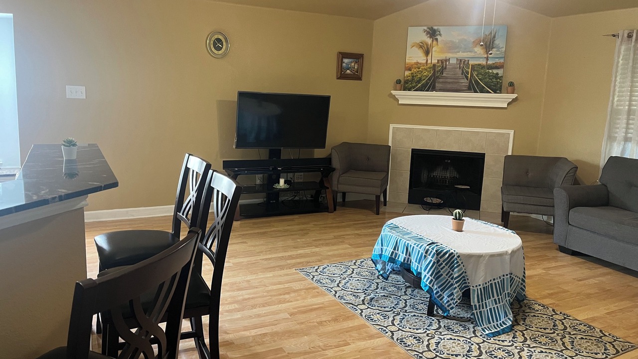 Photo of Livingroom in Hurst