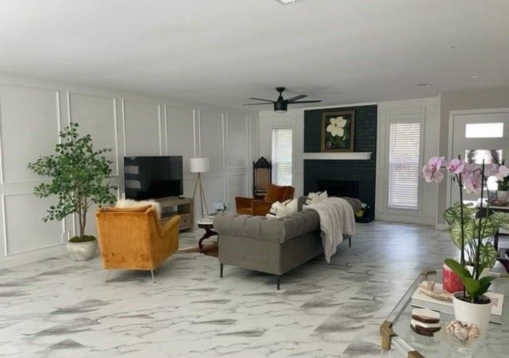 Photo of Livingroom in West Arlington