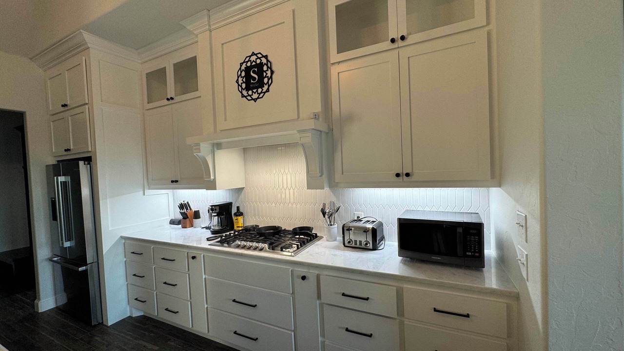 Photo of Kitchen in Mustang