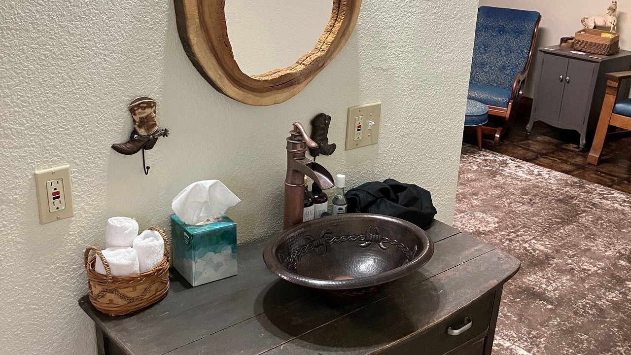 Photo of Bedroom in Wa Keeney