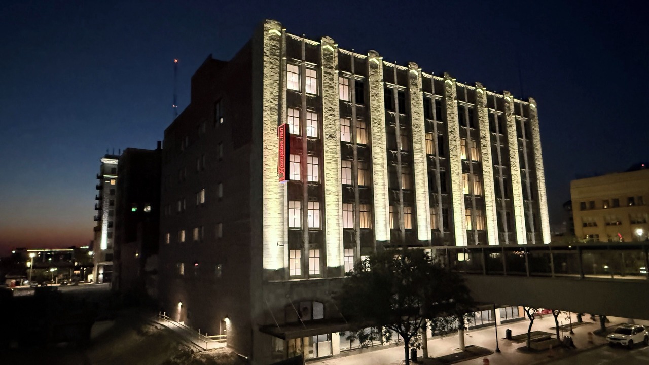 Photo of Outdoor in Downtown Lincoln