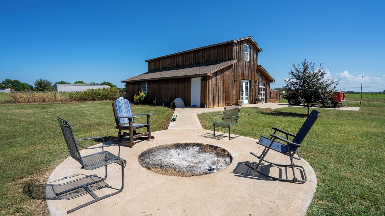Photo of Outdoor in Lexington