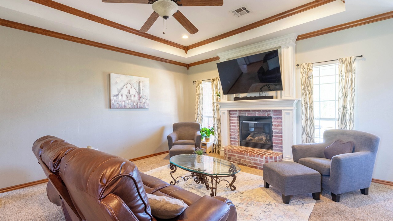 Photo of Livingroom in Lexington