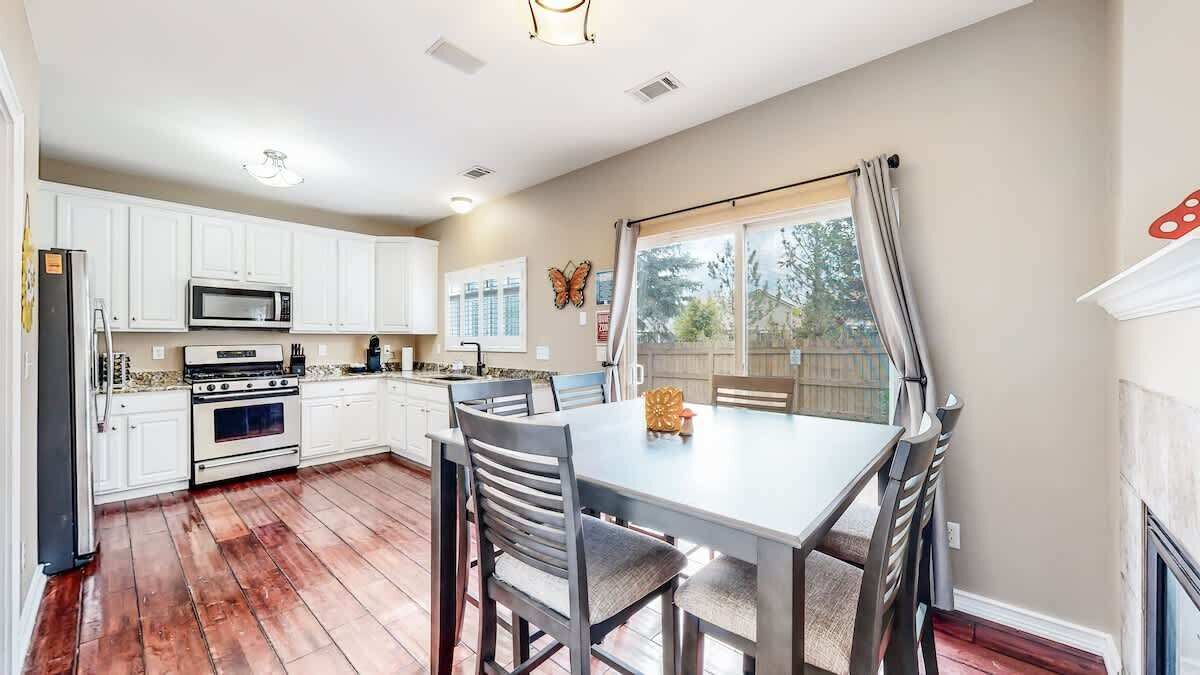 Photo of Kitchen in Aurora