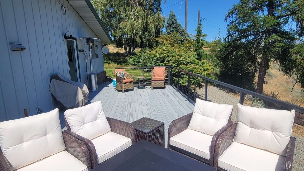 Photo of Patio Balcony in Okanogan