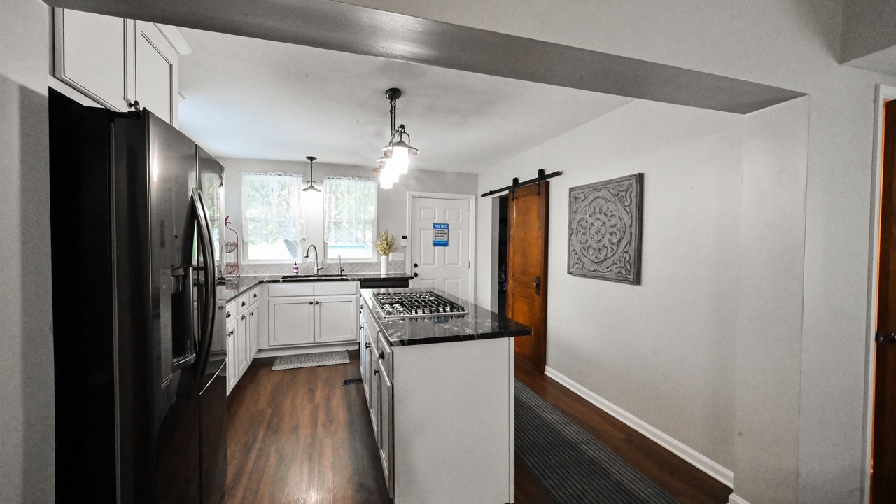 Photo of Kitchen in Near South
