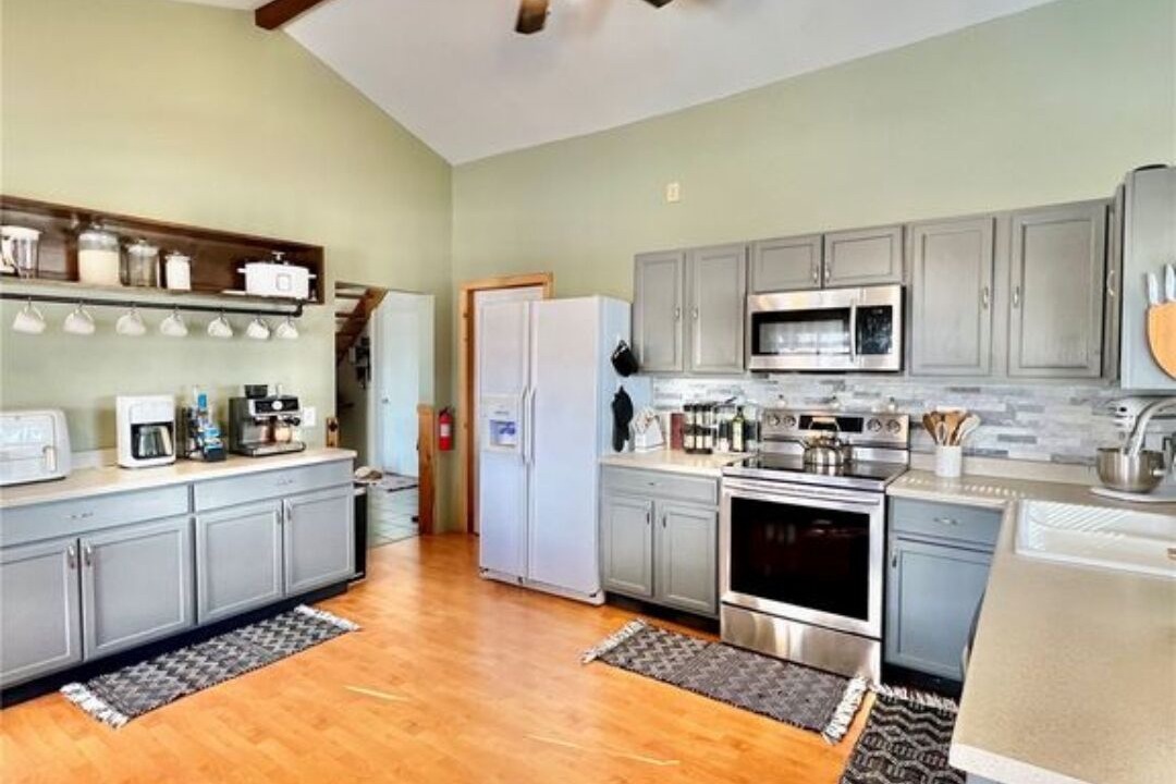 Photo of Kitchen in Okanogan County