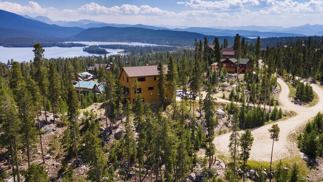 Photo of Outdoor in Grand Lake