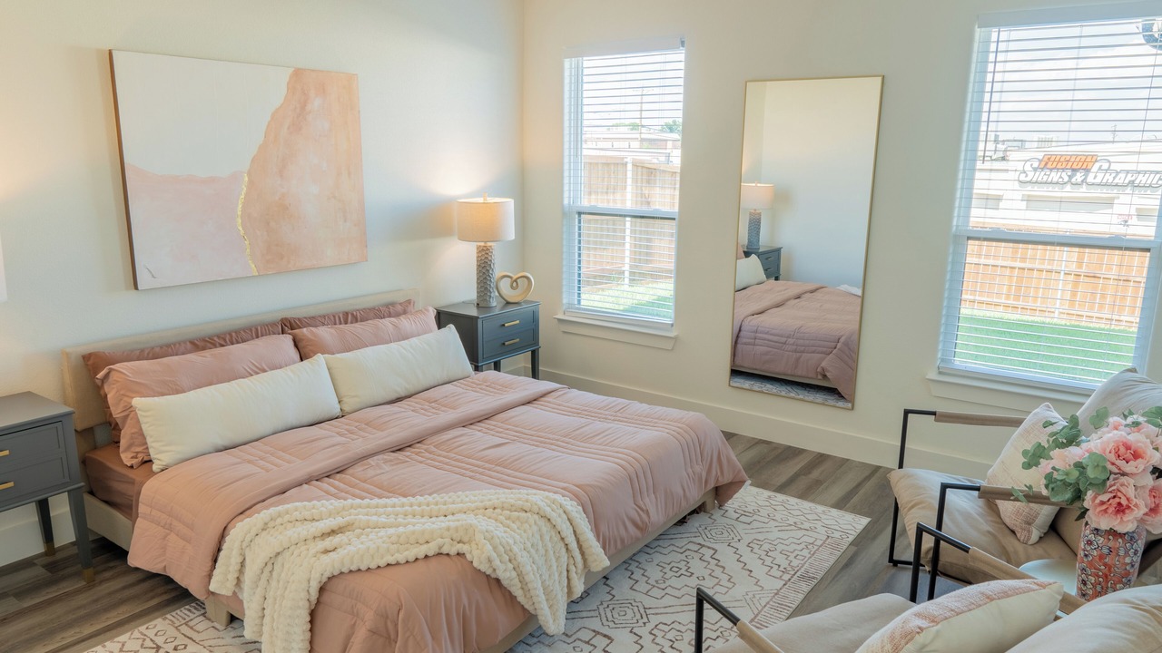 Photo of Bedroom in Hurst