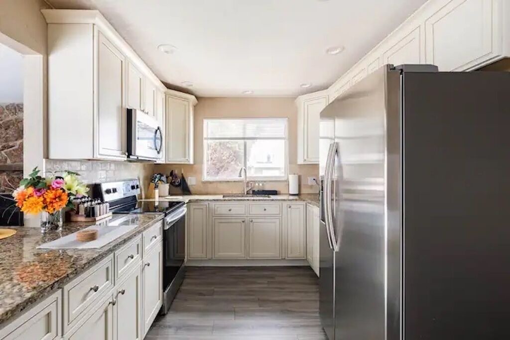 Photo of Kitchen in Twin Lakes