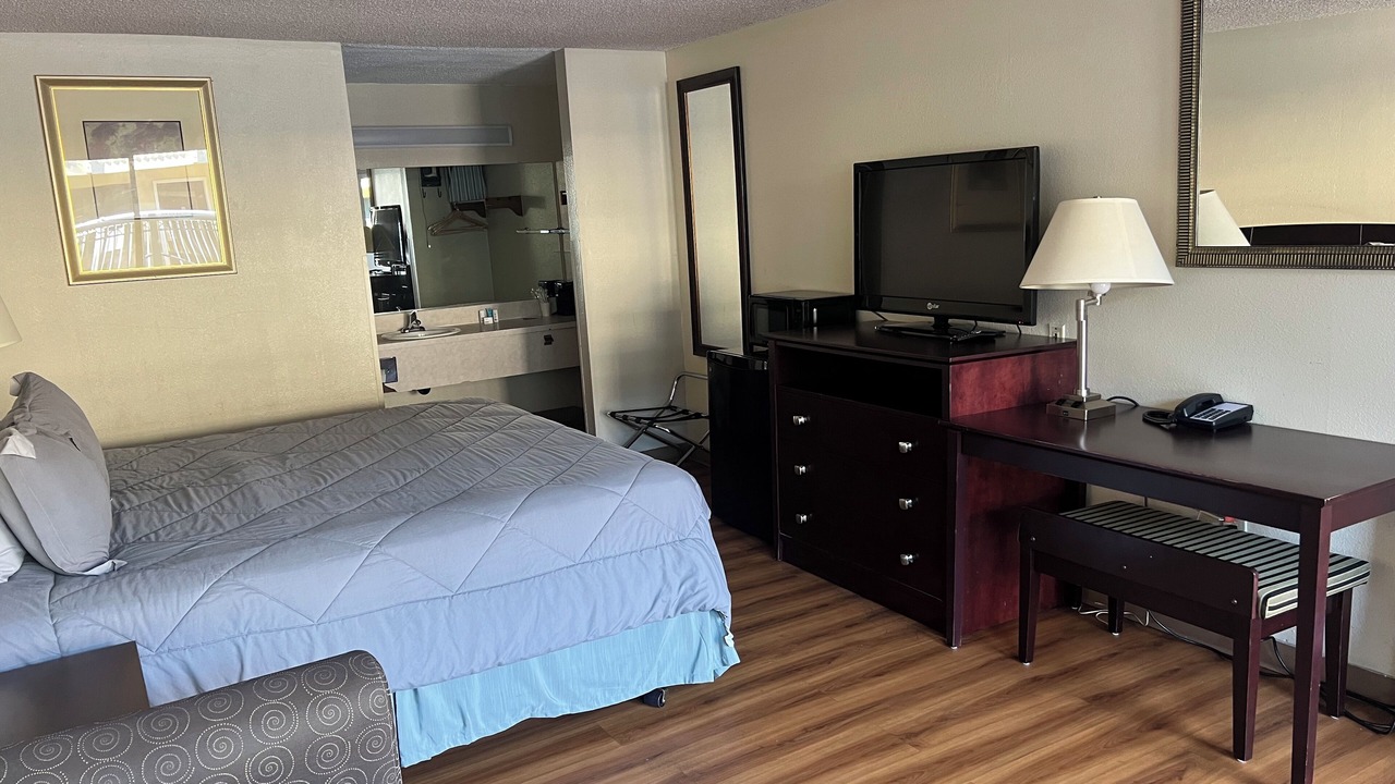 Photo of Bedroom in Tukwila