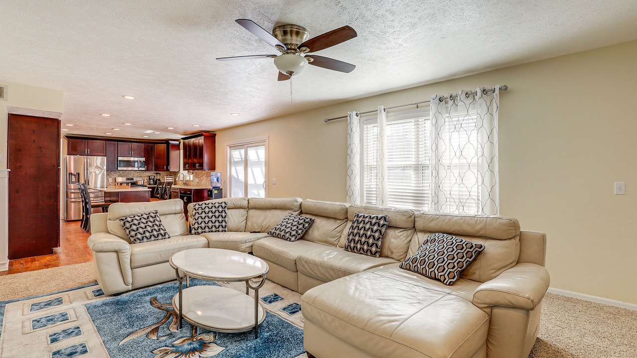 Photo of Livingroom in Lincoln