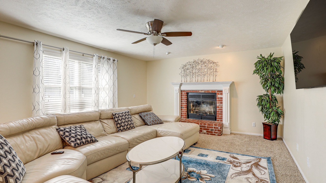 Photo of Livingroom in Lincoln