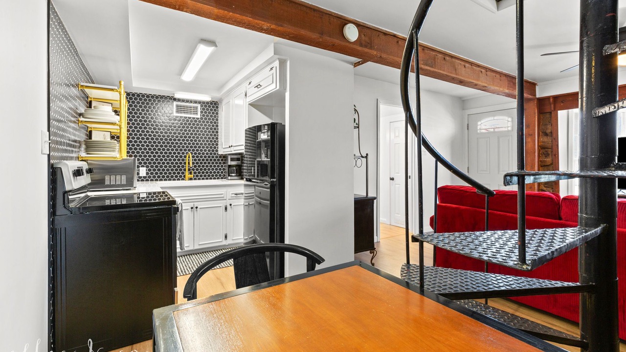 Photo of Kitchen in Sayles Blvd. Area