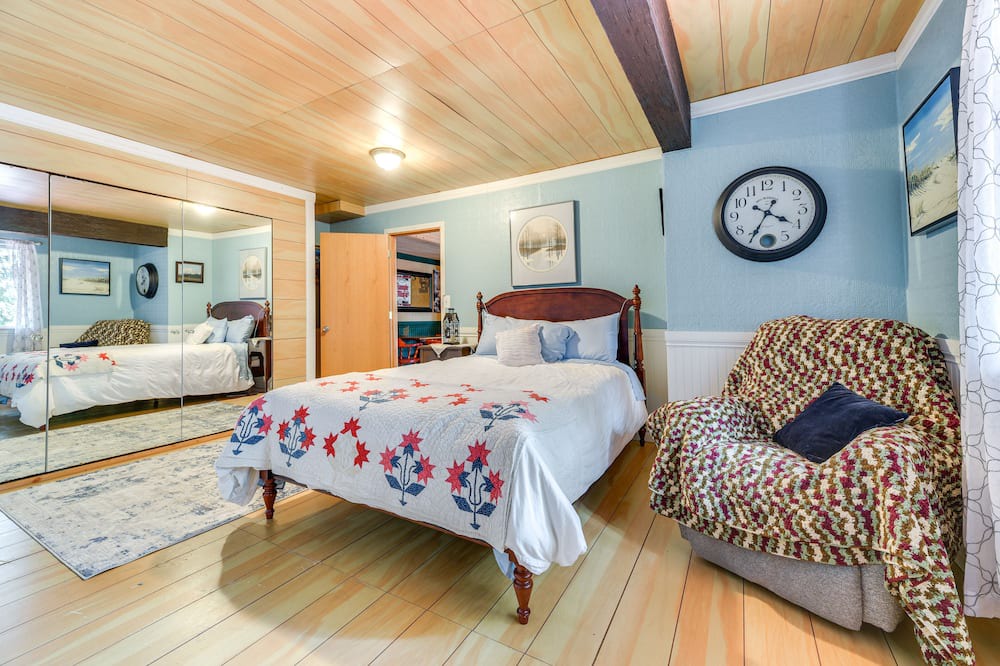 Photo of Bedroom in McKenna