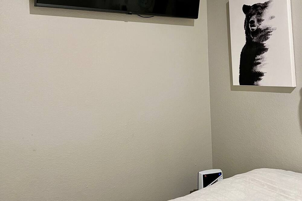 Photo of Bedroom in Golden