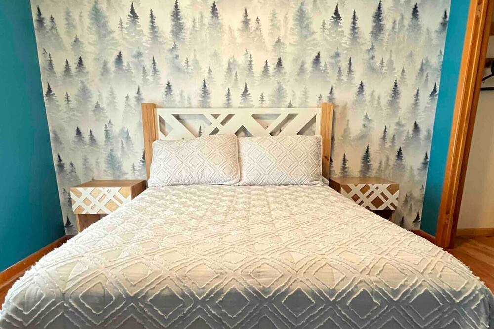 Photo of Bedroom in Logan