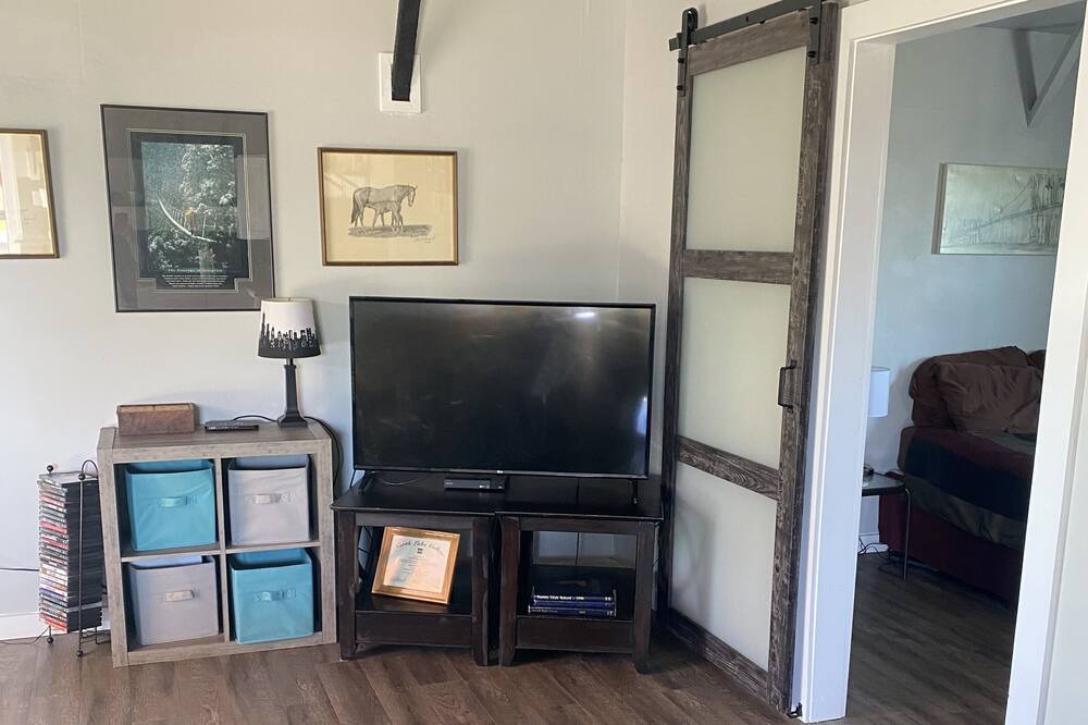 Photo of Livingroom in Graham