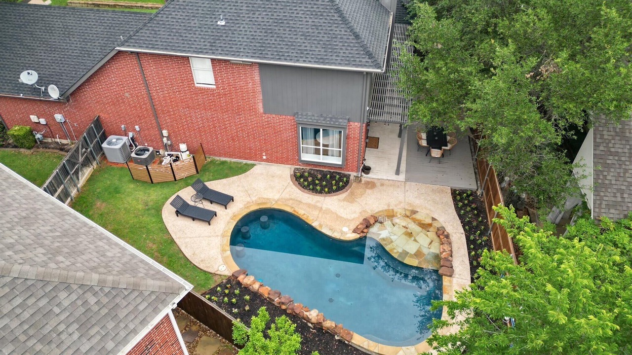 Photo of Outdoor in Highland Village