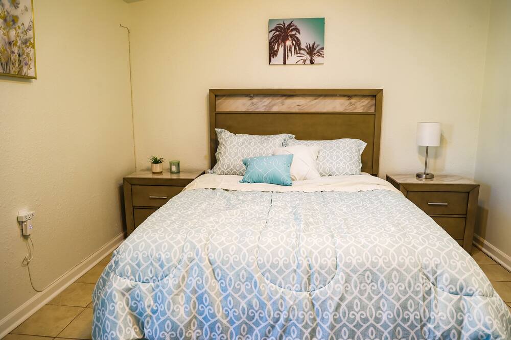 Photo of Bedroom in Midland